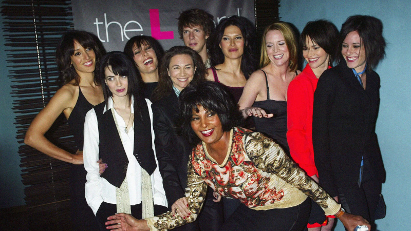 Članice glumačke postave Jennifer Beals Pam Grier Erin Daniels Leisha Hailey Laurel Holloman Mia Kirshner Karina Lombard Eric Mabius...